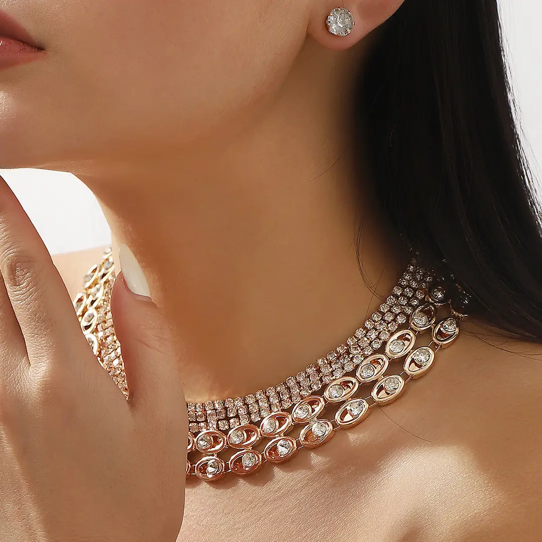 N12427 Exaggerated Wide Edition Gold Strap Diamond Neck Chain Light Luxury Niche Temperament Geometric Heavy Industry Jewelry suit