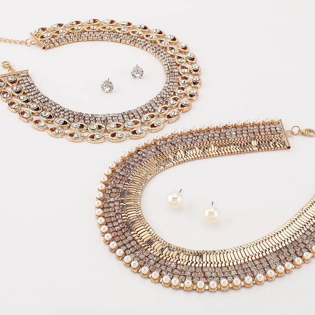 N12427 Exaggerated Wide Edition Gold Strap Diamond Neck Chain Light Luxury Niche Temperament Geometric Heavy Industry Jewelry suit — feature 5