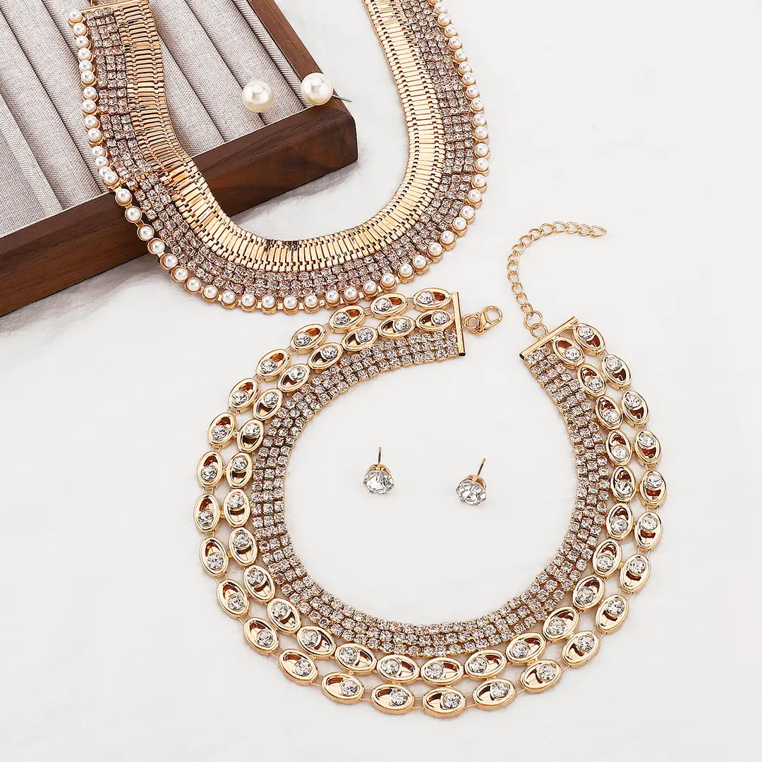 N12427 Exaggerated Wide Edition Gold Strap Diamond Neck Chain Light Luxury Niche Temperament Geometric Heavy Industry Jewelry suit — feature 6