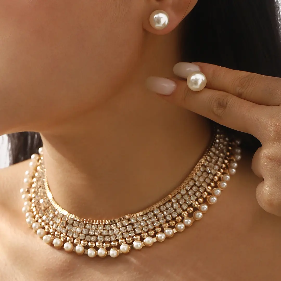 N12427 Exaggerated Wide Edition Gold Strap Diamond Neck Chain Light Luxury Niche Temperament Geometric Heavy Industry Jewelry suit