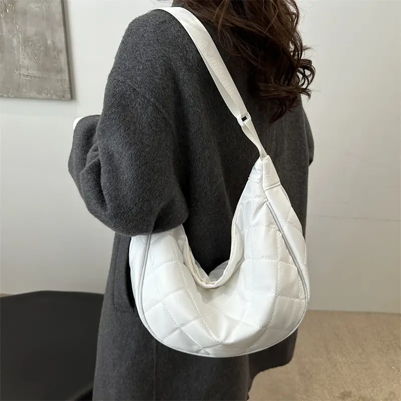 Foreign-style Large Cap Bag 2025 New Trend Fashion Niche Shoulder Bag - Image 6