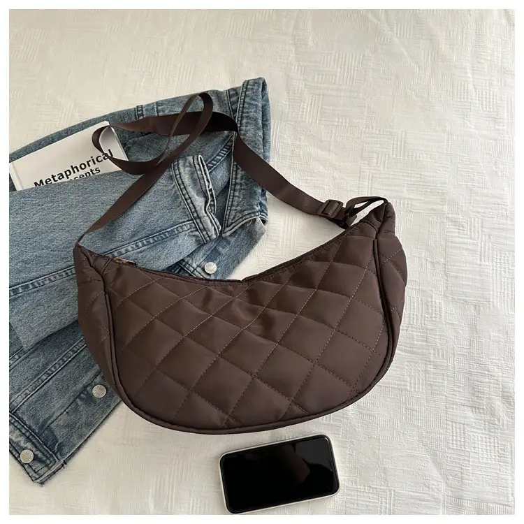 Foreign-style Large Cap Bag 2025 New Trend Fashion Niche Shoulder Bag — feature 12