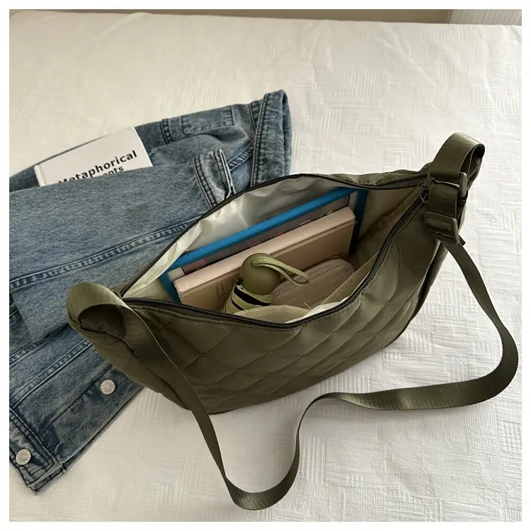 Foreign-style Large Cap Bag 2025 New Trend Fashion Niche Shoulder Bag — feature 23