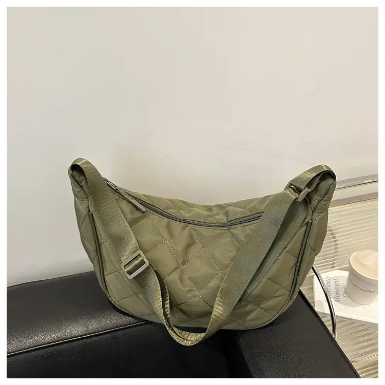 Foreign-style Large Cap Bag 2025 New Trend Fashion Niche Shoulder Bag — feature 32