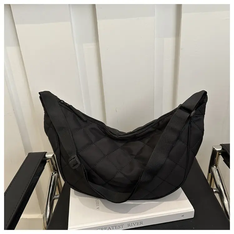 Foreign-style Large Cap Bag 2025 New Trend Fashion Niche Shoulder Bag — feature 33