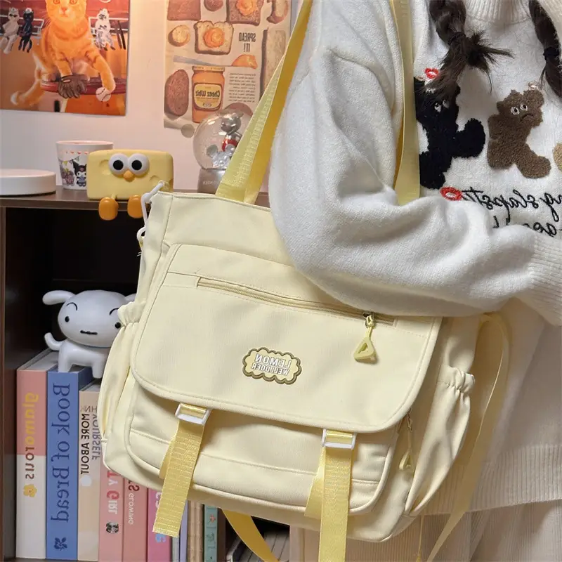 Women's Creamy Crossbody Bag with Cloud Embroidery