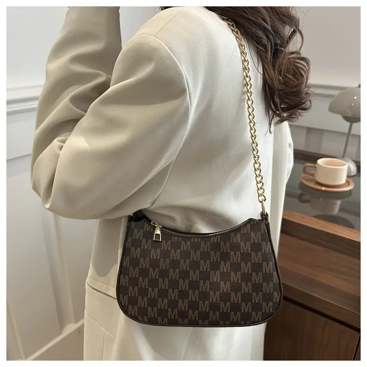 Leopard Print Shoulder Hobo Bag 2025 Autumn — feature 13