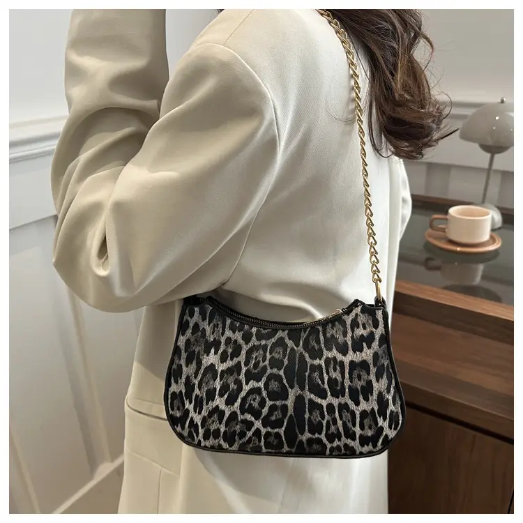 Leopard Print Shoulder Hobo Bag 2025 Autumn — feature 14