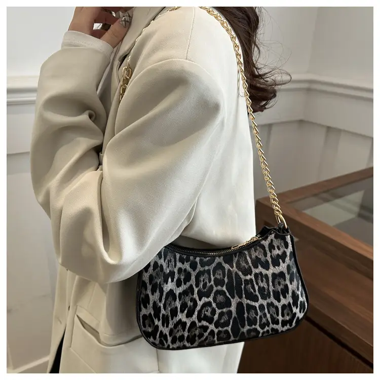 Leopard Print Shoulder Hobo Bag 2025 Autumn — feature 15