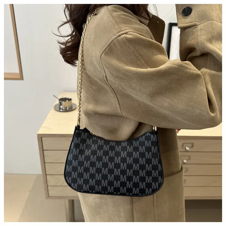 Leopard Print Shoulder Hobo Bag 2025 Autumn — feature 16