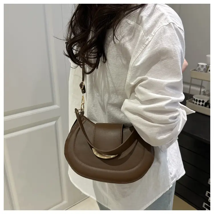 Women's Casual Crossbody Bag Brown New 2025 — feature 12