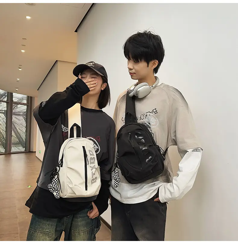 Lightweight Crossbody Bag for Men Women 2025 — feature 23