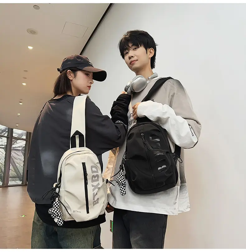 Lightweight Crossbody Bag for Men Women 2025 — feature 26