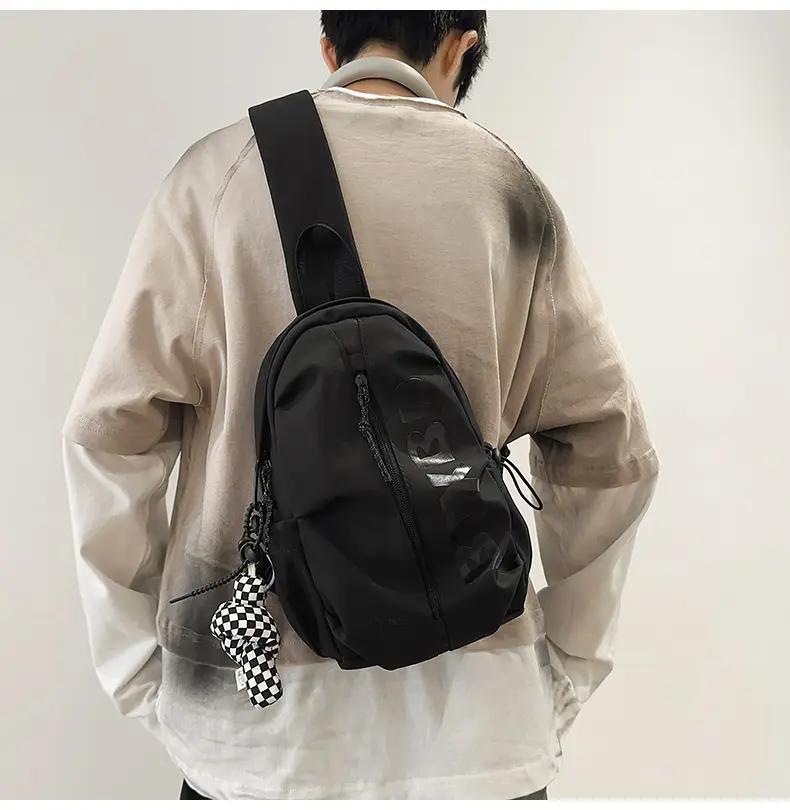 Lightweight Crossbody Bag for Men Women 2025 — feature 30