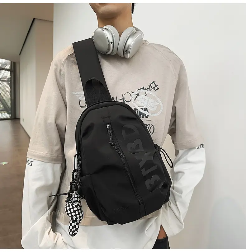 Lightweight Crossbody Bag for Men Women 2025 — feature 33