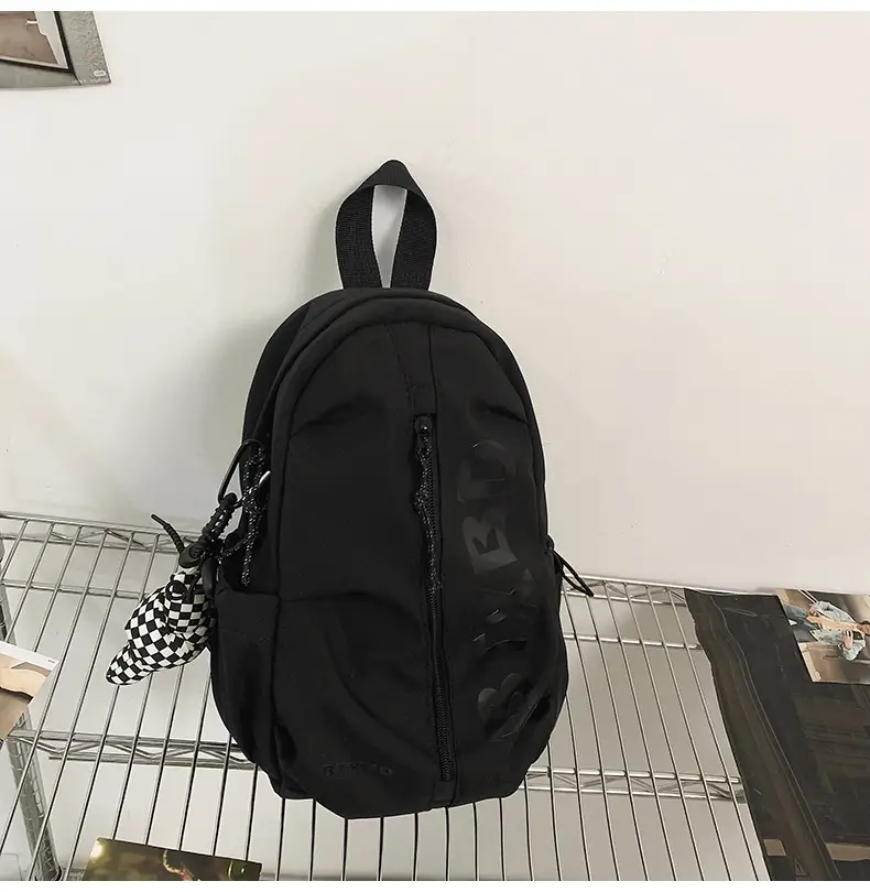 Lightweight Crossbody Bag for Men Women 2025 — feature 38