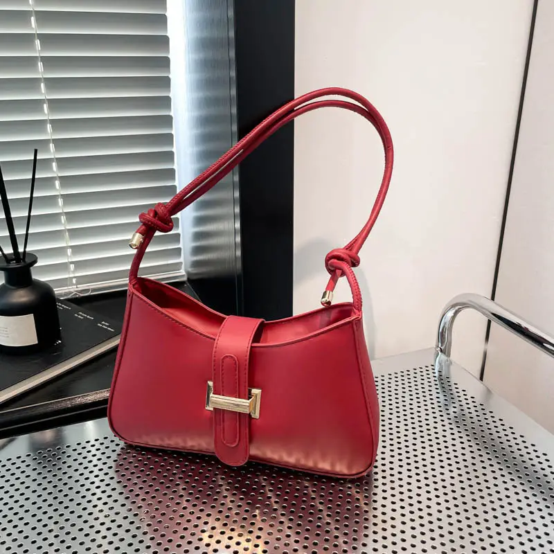 Red Luxurious Shoulder Crossbody Bag with Gold Clasp - Image 7