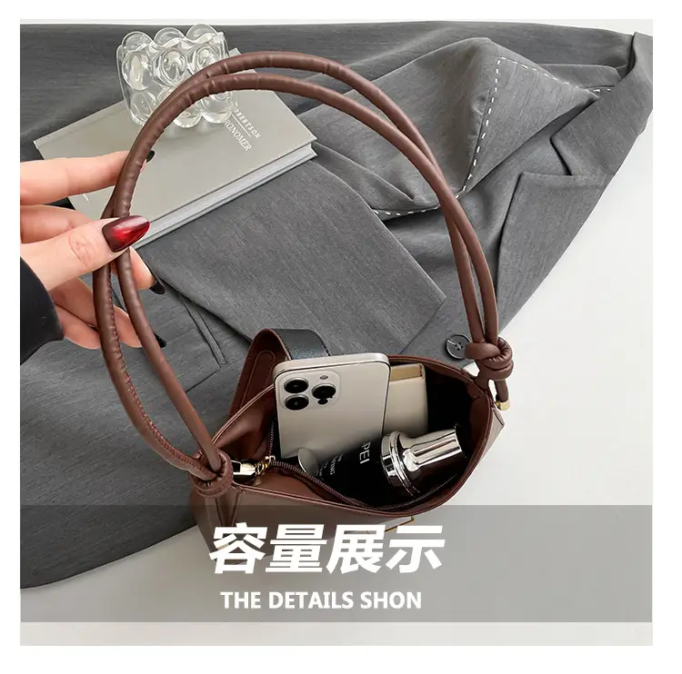 Red Luxurious Shoulder Crossbody Bag with Gold Clasp — feature 6