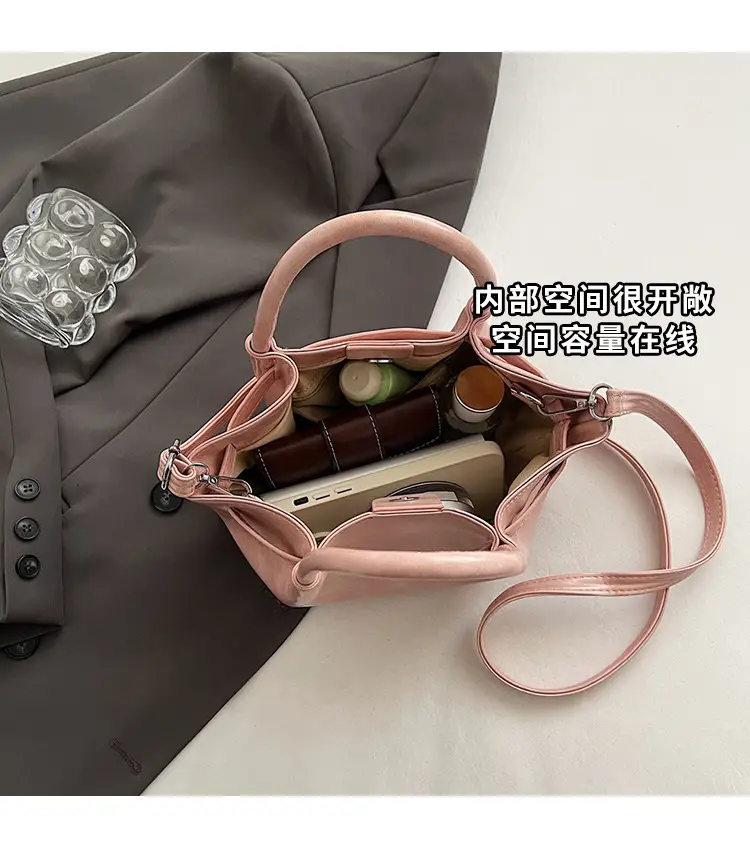 High-End Fashion Bucket Bag 2026 Spring and Summer New Casual Versatile Shoulder Bag for Work and Commuting Crossbody Bag — feature 28