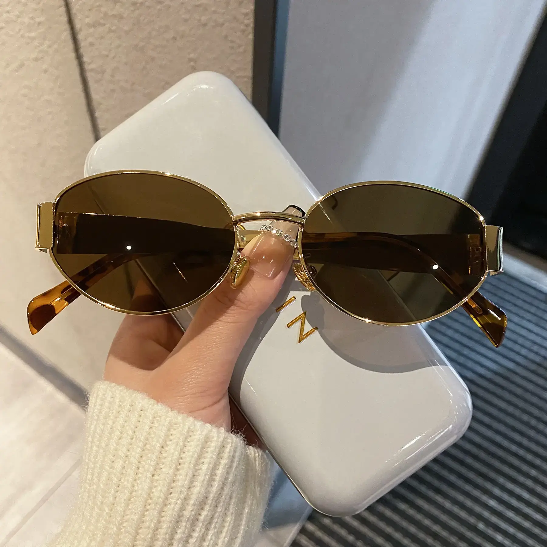 Oval Frame Metal Sunglasses High Sense Cat's Eye - Image 7