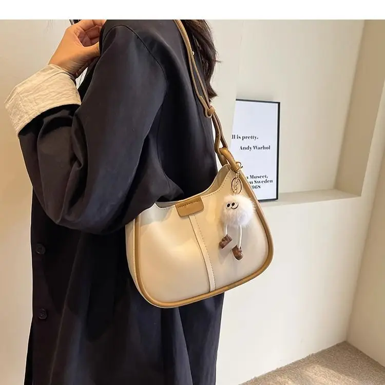 Women's Brown Leather Crossbody Bag 2026 New Model — feature 17