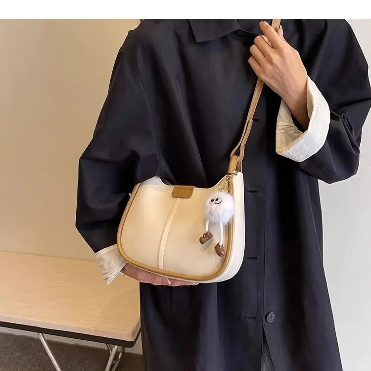 Women's Brown Leather Crossbody Bag 2026 New Model — feature 5