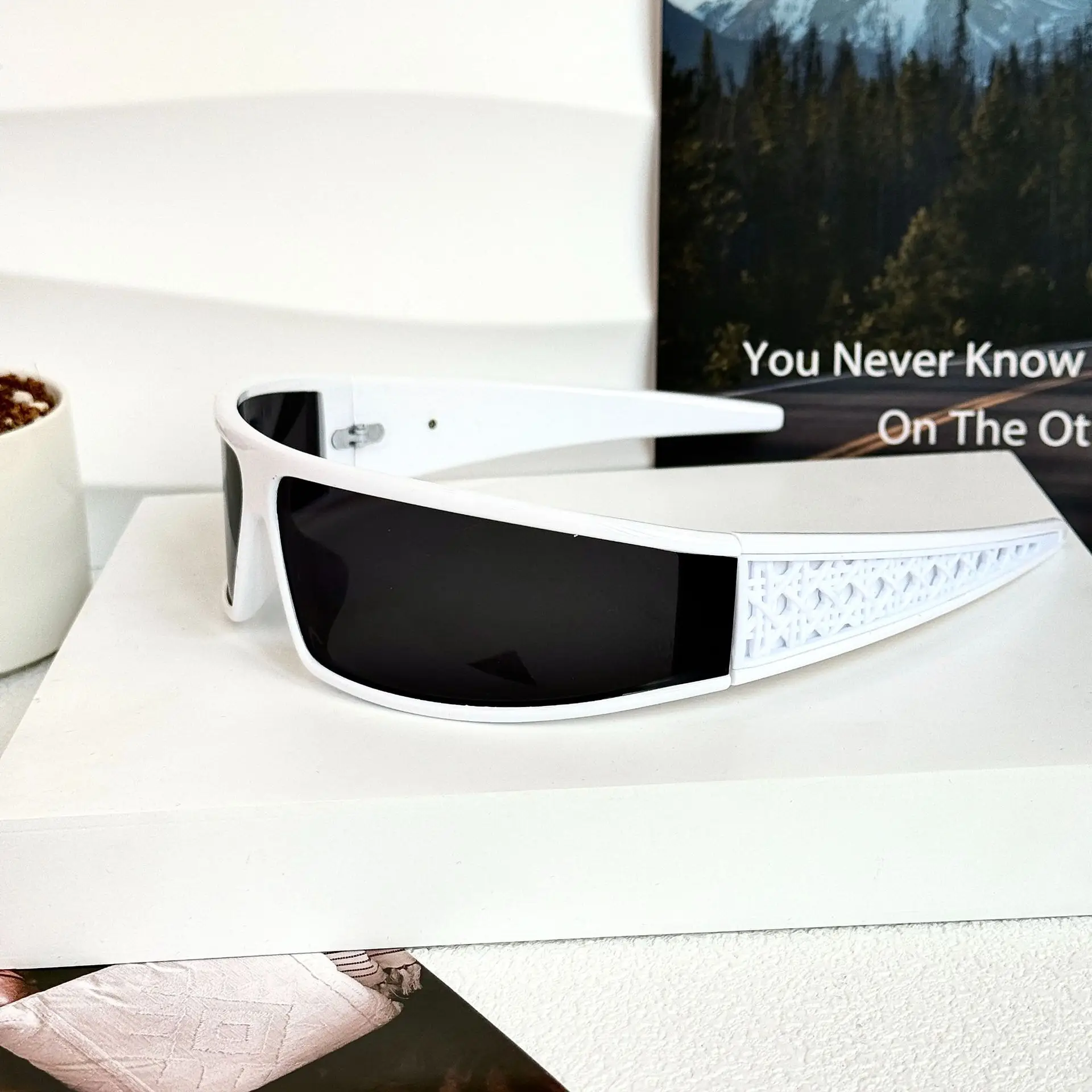 European Riding Sunglasses Women White LED Light - Image 2