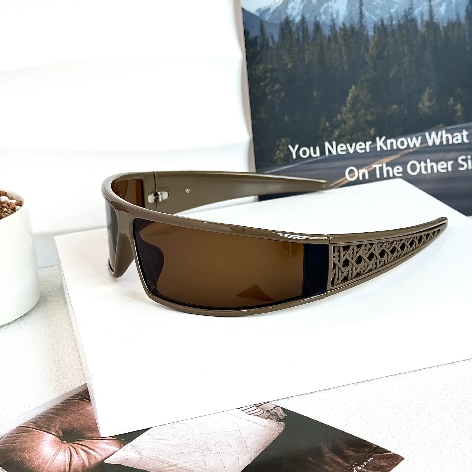 European Riding Sunglasses Women White LED Light - Image 4