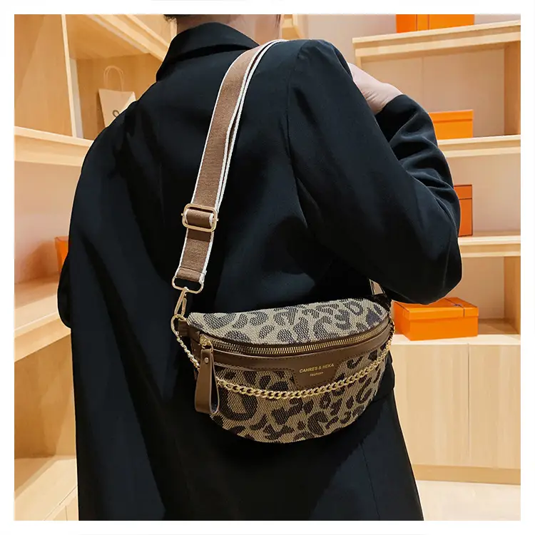 Women's Chain Embroidered Crossbody Bag Brown Leather — feature 11