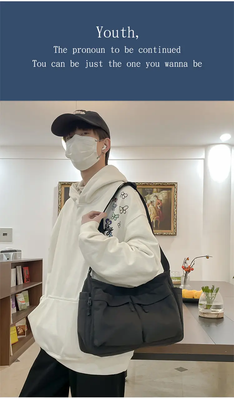 Men's Casual Messenger Bag Large Capacity Tooling Style — feature 2