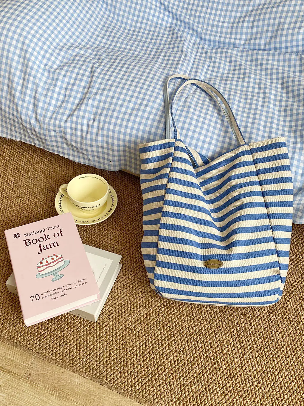 Striped Canvas Tote Bag with Blue Drawstring — feature 7