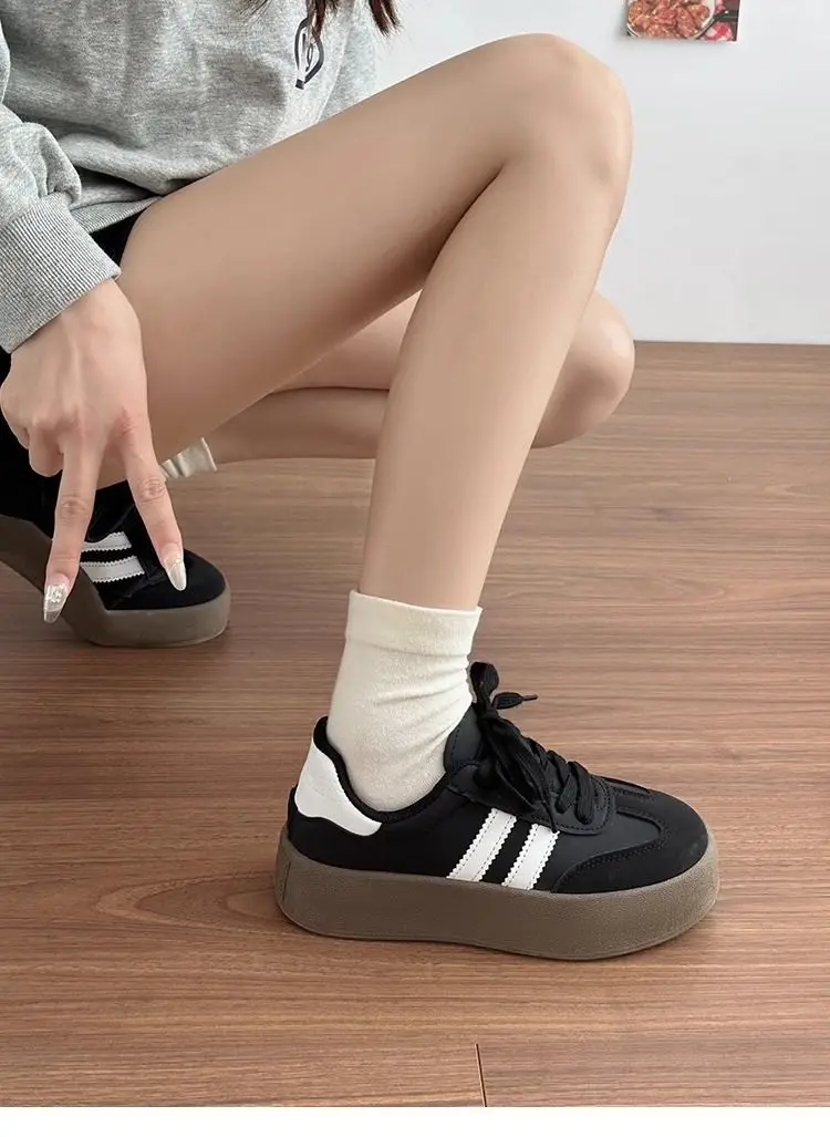 Desun Women's Shoes 2025 Spring and Autumn New Thick Sole Retro White Shoes Casual Forrest Gump Shoes All-match Sports Sneakers — feature 11