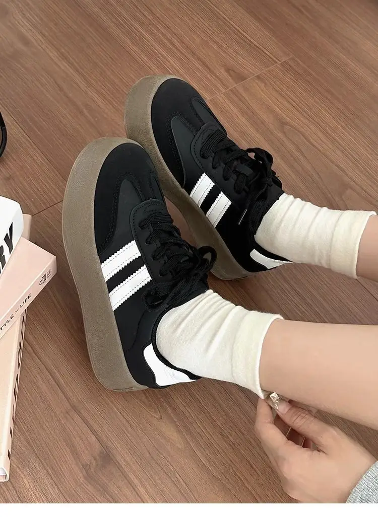 Desun Women's Shoes 2025 Spring and Autumn New Thick Sole Retro White Shoes Casual Forrest Gump Shoes All-match Sports Sneakers — feature 13