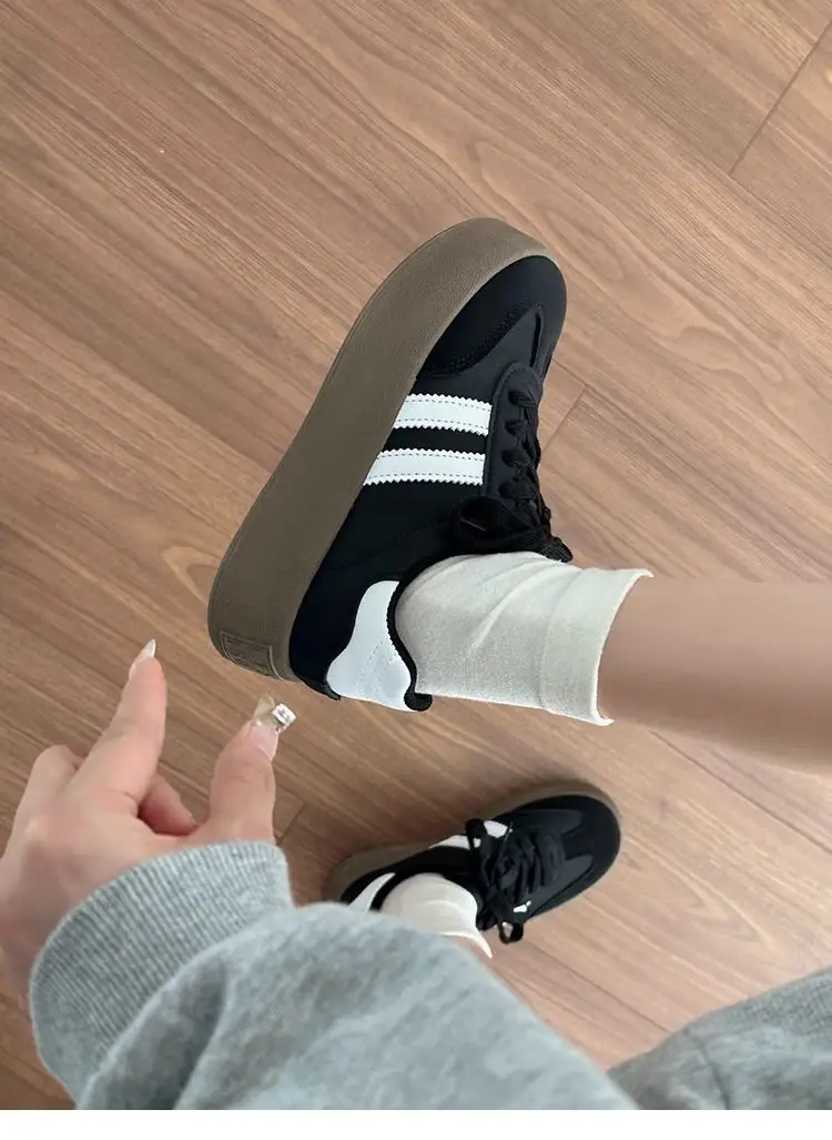 Desun Women's Shoes 2025 Spring and Autumn New Thick Sole Retro White Shoes Casual Forrest Gump Shoes All-match Sports Sneakers — feature 14