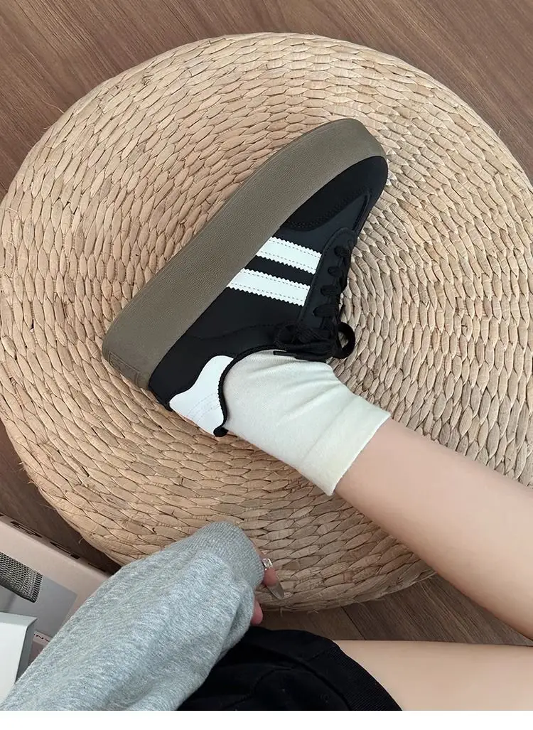 Desun Women's Shoes 2025 Spring and Autumn New Thick Sole Retro White Shoes Casual Forrest Gump Shoes All-match Sports Sneakers — feature 15