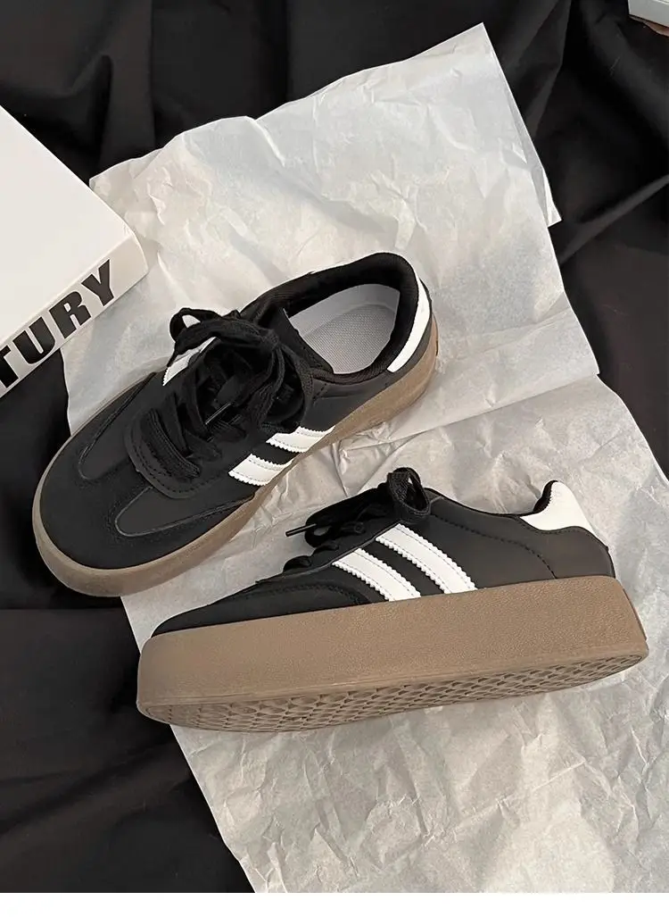 Desun Women's Shoes 2025 Spring and Autumn New Thick Sole Retro White Shoes Casual Forrest Gump Shoes All-match Sports Sneakers — feature 18