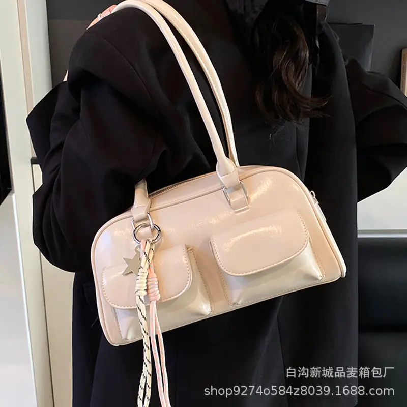Black Korean Style Double-Pocket Shoulder Bag - Image 11