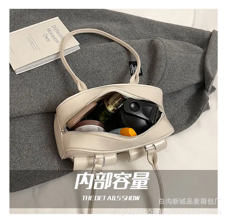 Black Korean Style Double-Pocket Shoulder Bag — feature 8