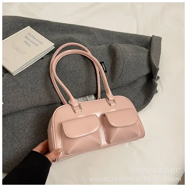 Black Korean Style Double-Pocket Shoulder Bag - Image 7