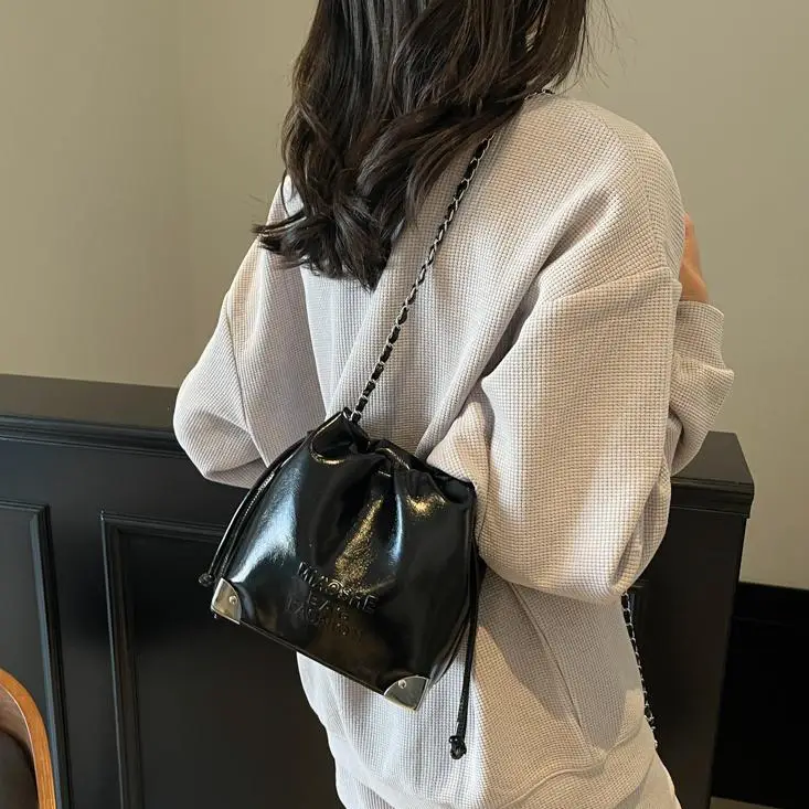 Pink Chain Shoulder Bag for Women 2025 - Image 7