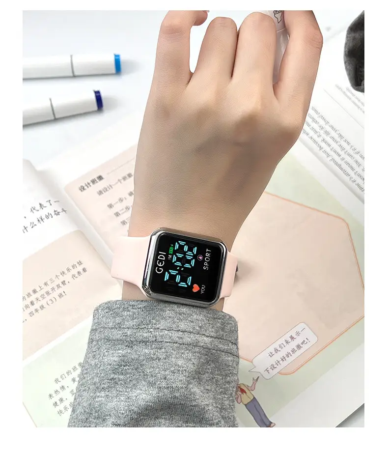 Goldie Digital Sports Watch with Soft Silicone Band — feature 14
