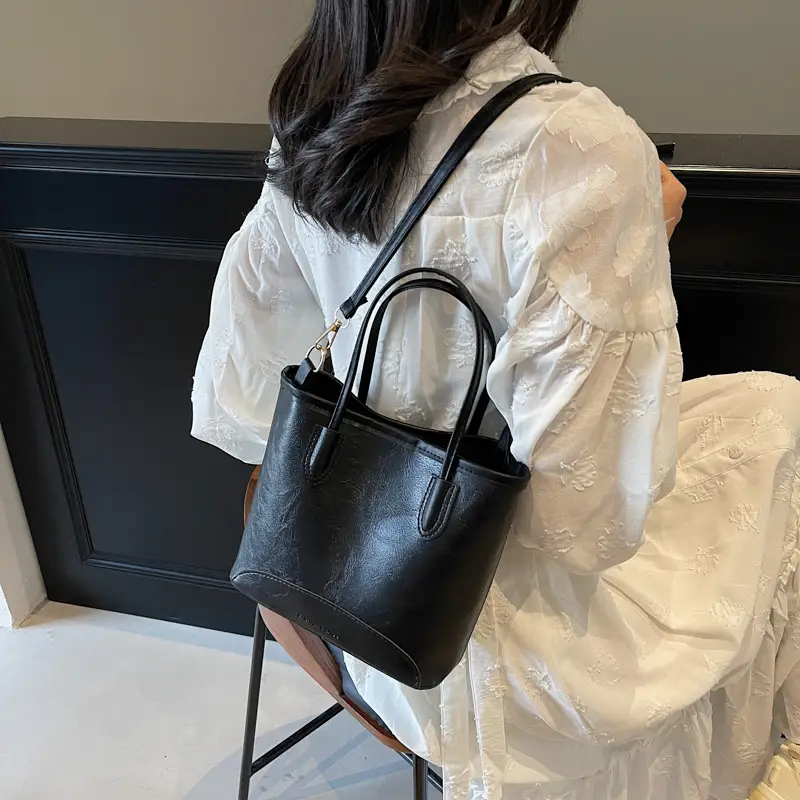 2025 Spring Shoulder Bag Women Large Capacity Beige Black - Image 5