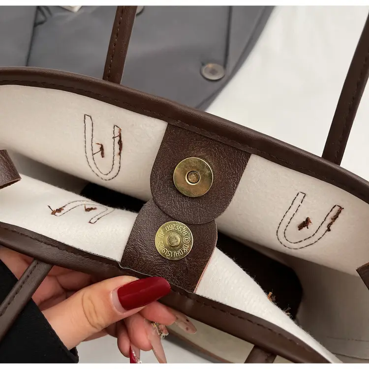 2025 Spring Shoulder Bag Women Large Capacity Beige Black — feature 16