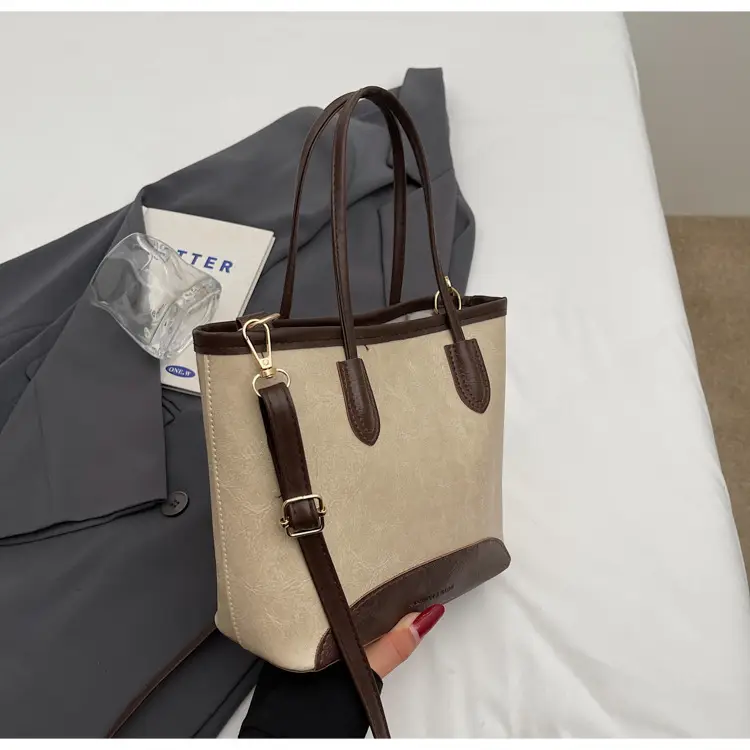 2025 Spring Shoulder Bag Women Large Capacity Beige Black — feature 18