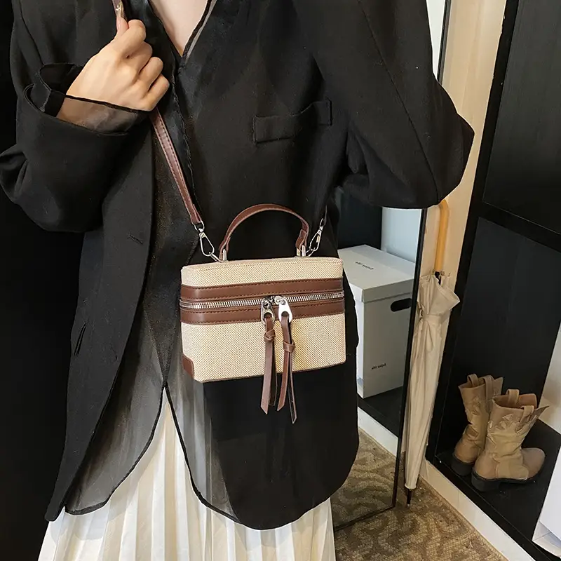New Contrast Stitching 2025 Western Style Large Capacity Box Bag - Image 13