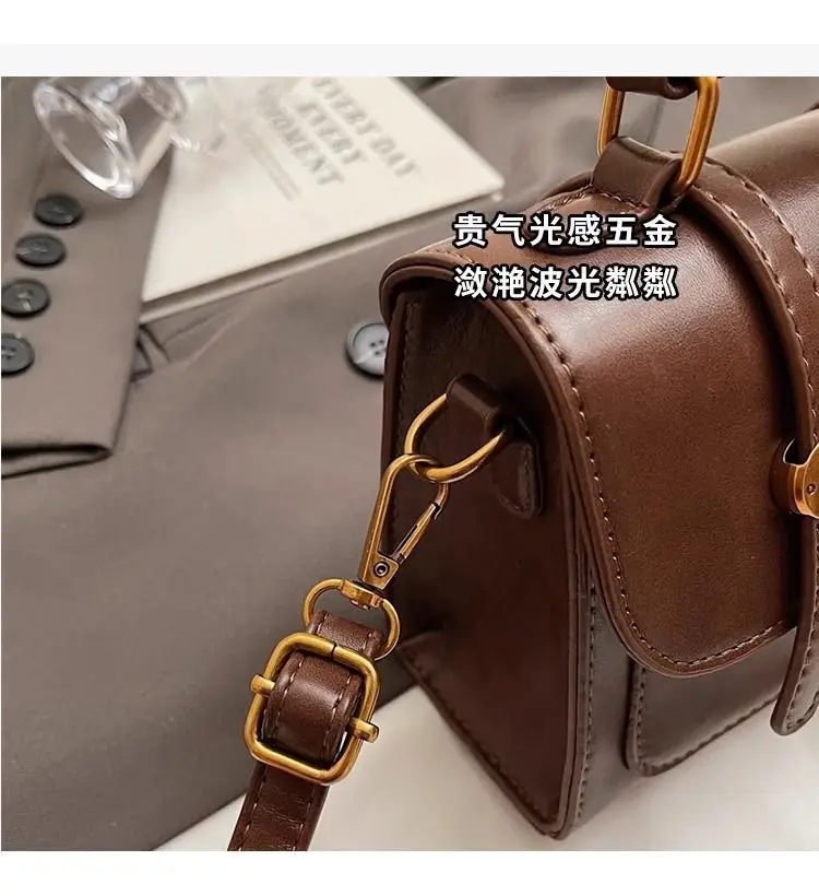 Women's Retro Brown Shoulder Bag 2024 Winter — feature 11