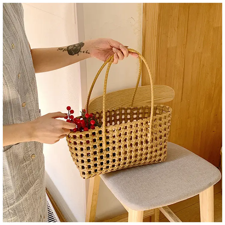 2025 Summer Hollow Beige Woven Beach Bag — feature 15