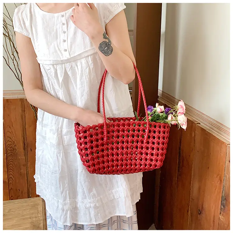 2025 Summer Hollow Beige Woven Beach Bag — feature 17