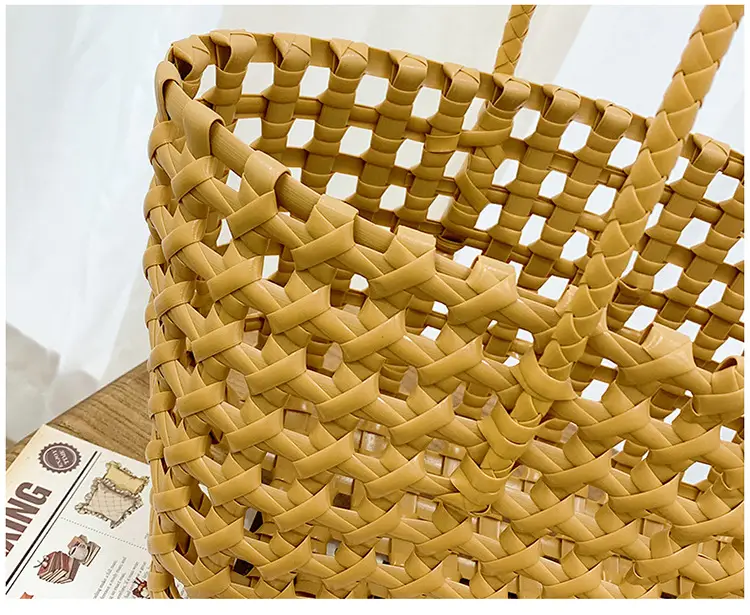 2025 Summer Hollow Beige Woven Beach Bag — feature 23