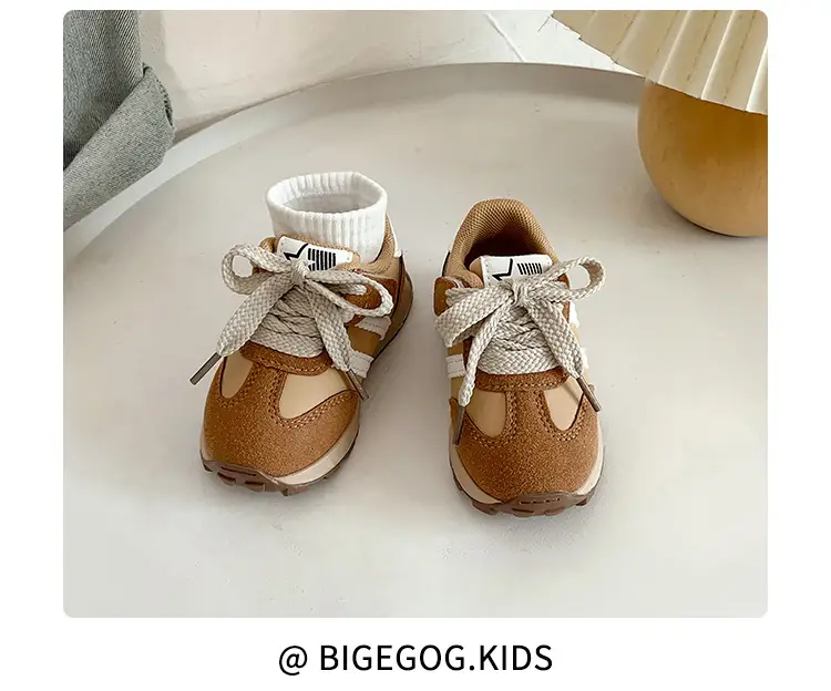 Korean Style Baby Sneakers Black Soft Sole 2025